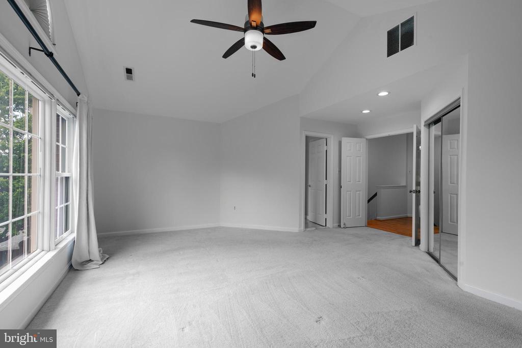 122 MENDON LN SW