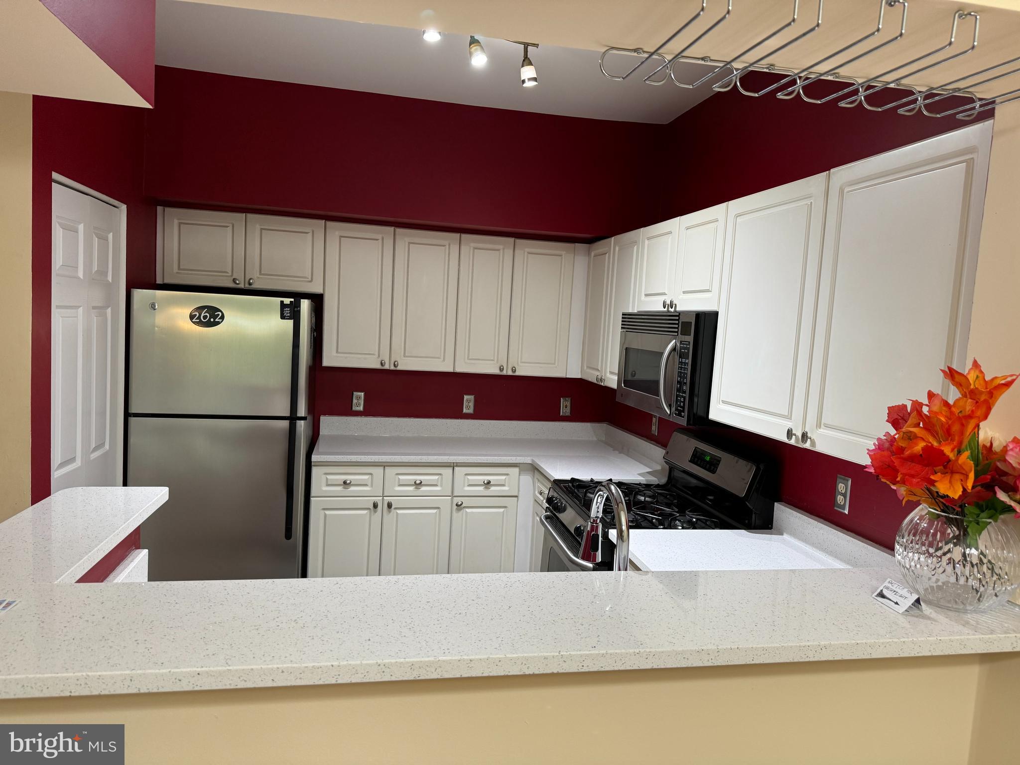 2201 Westcourt Ln #201