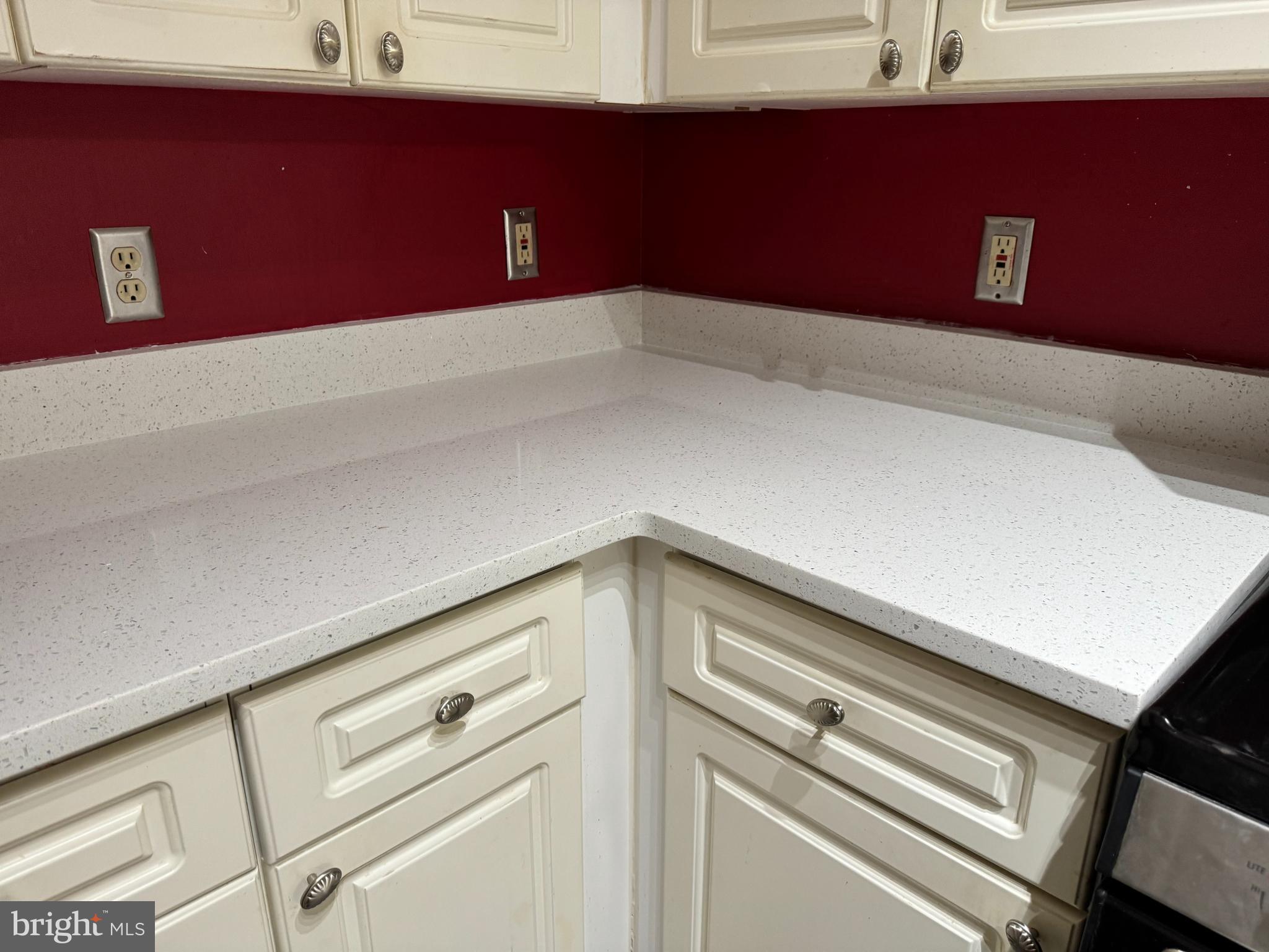 2201 Westcourt Ln #201