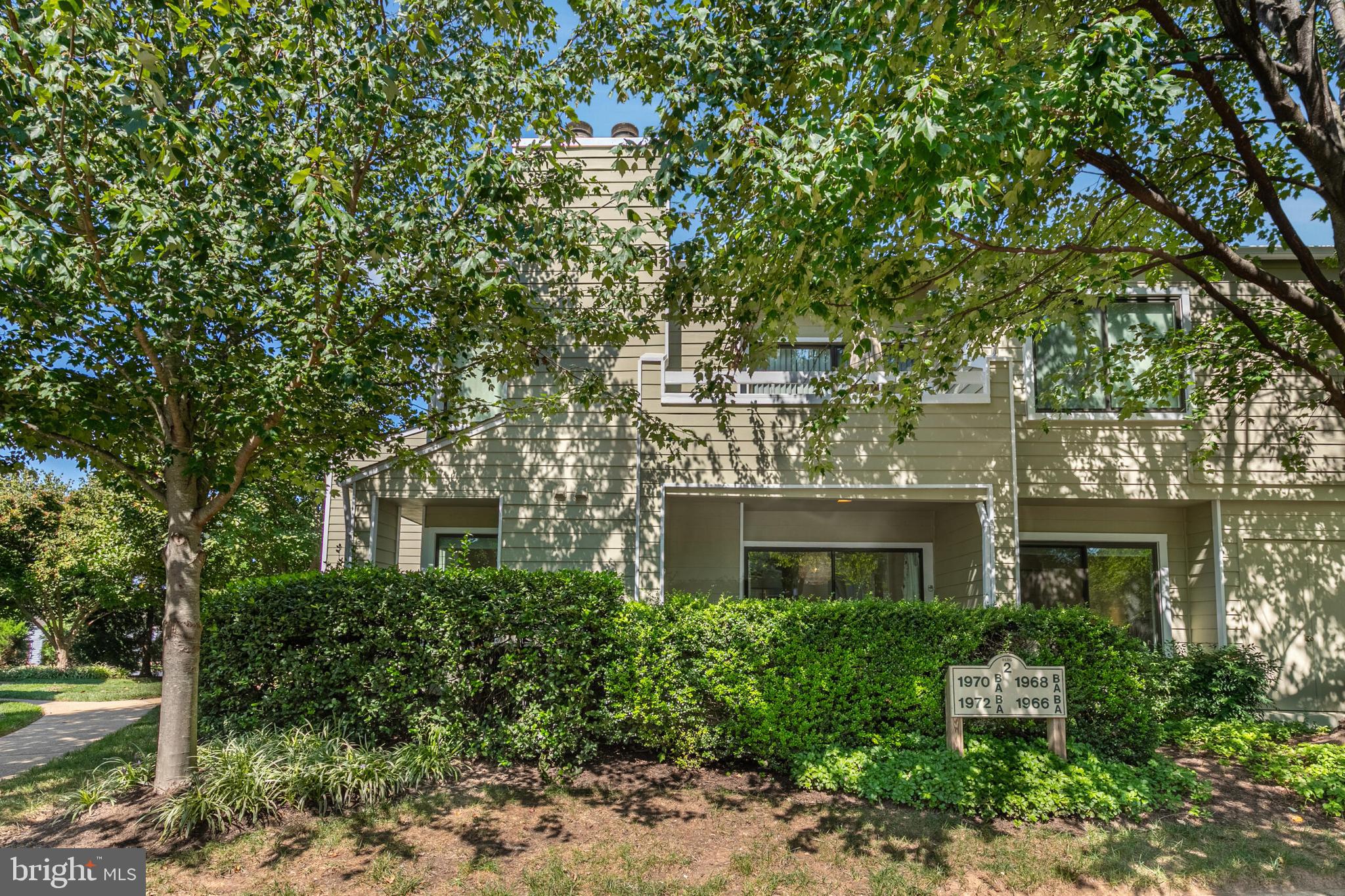 1972-A Villaridge Dr #1972a