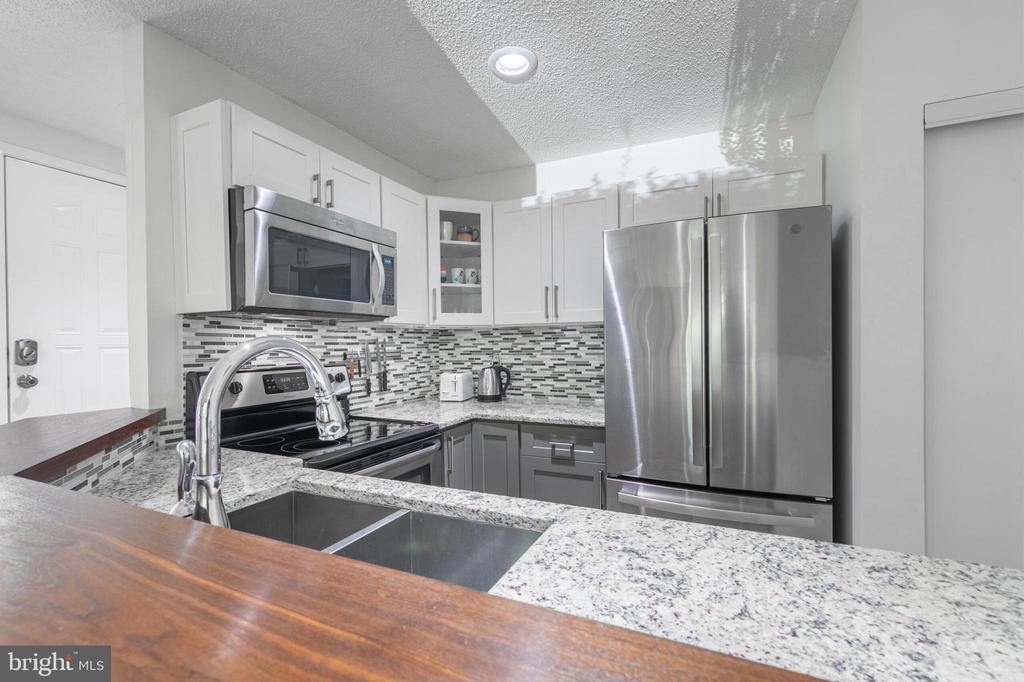 1972-A Villaridge Dr #1972a