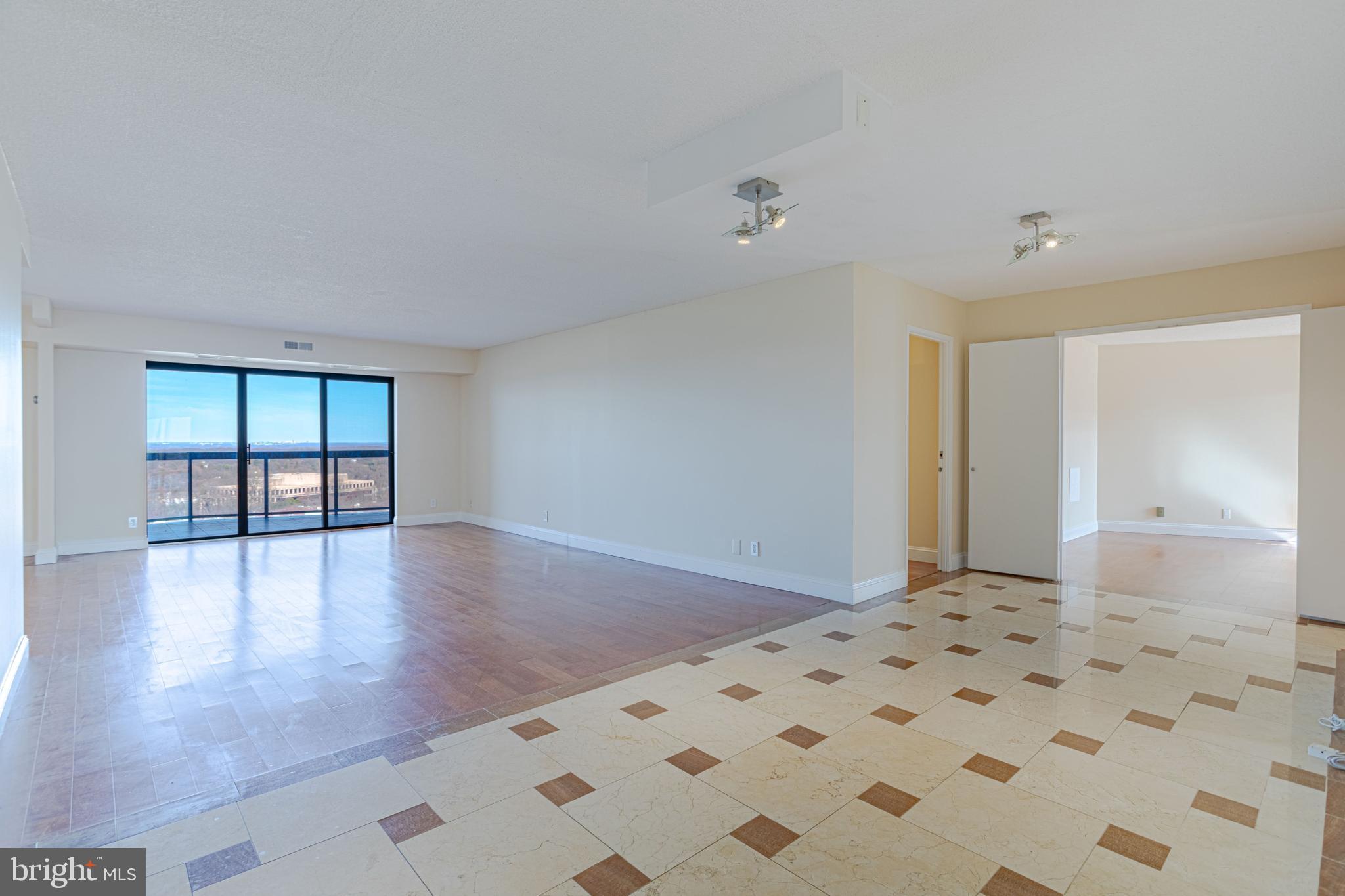 8380 GREENSBORO DR #726