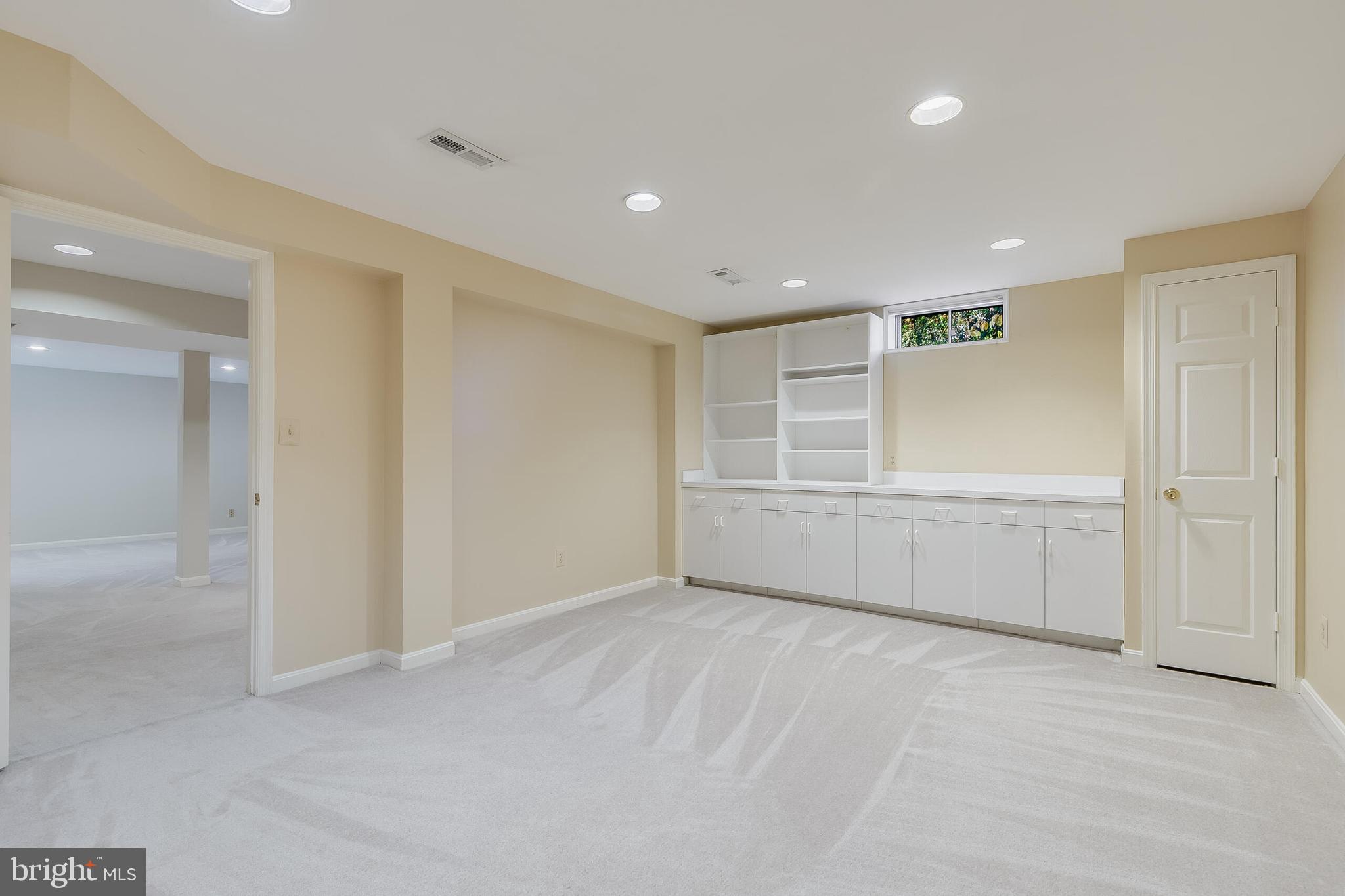 11620 OLD BROOKVILLE CT