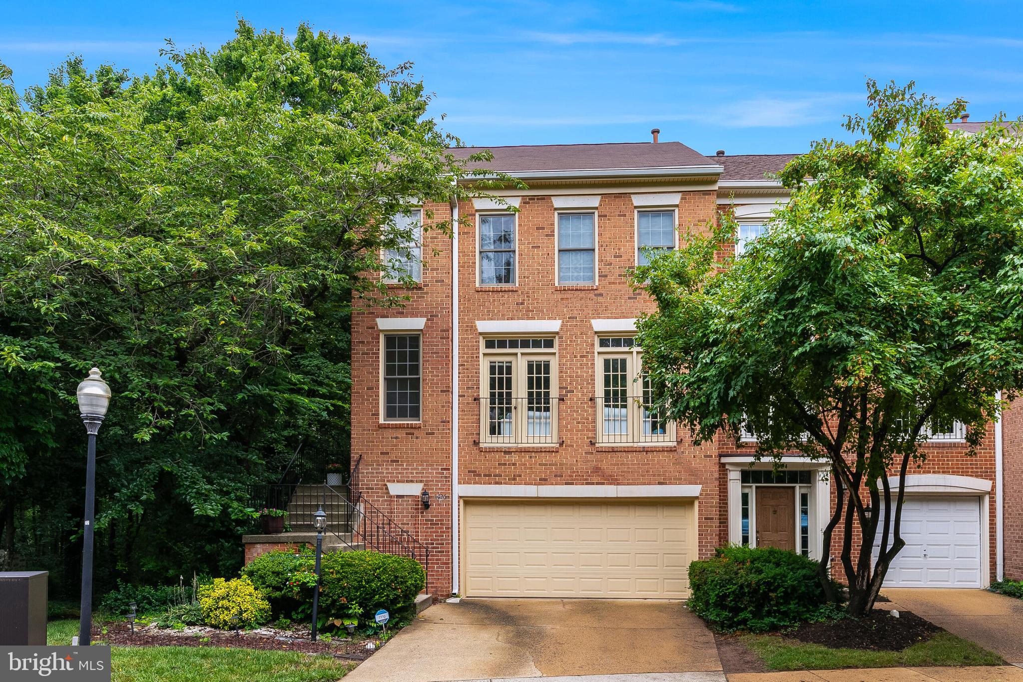 11426 SUMMER HOUSE CT