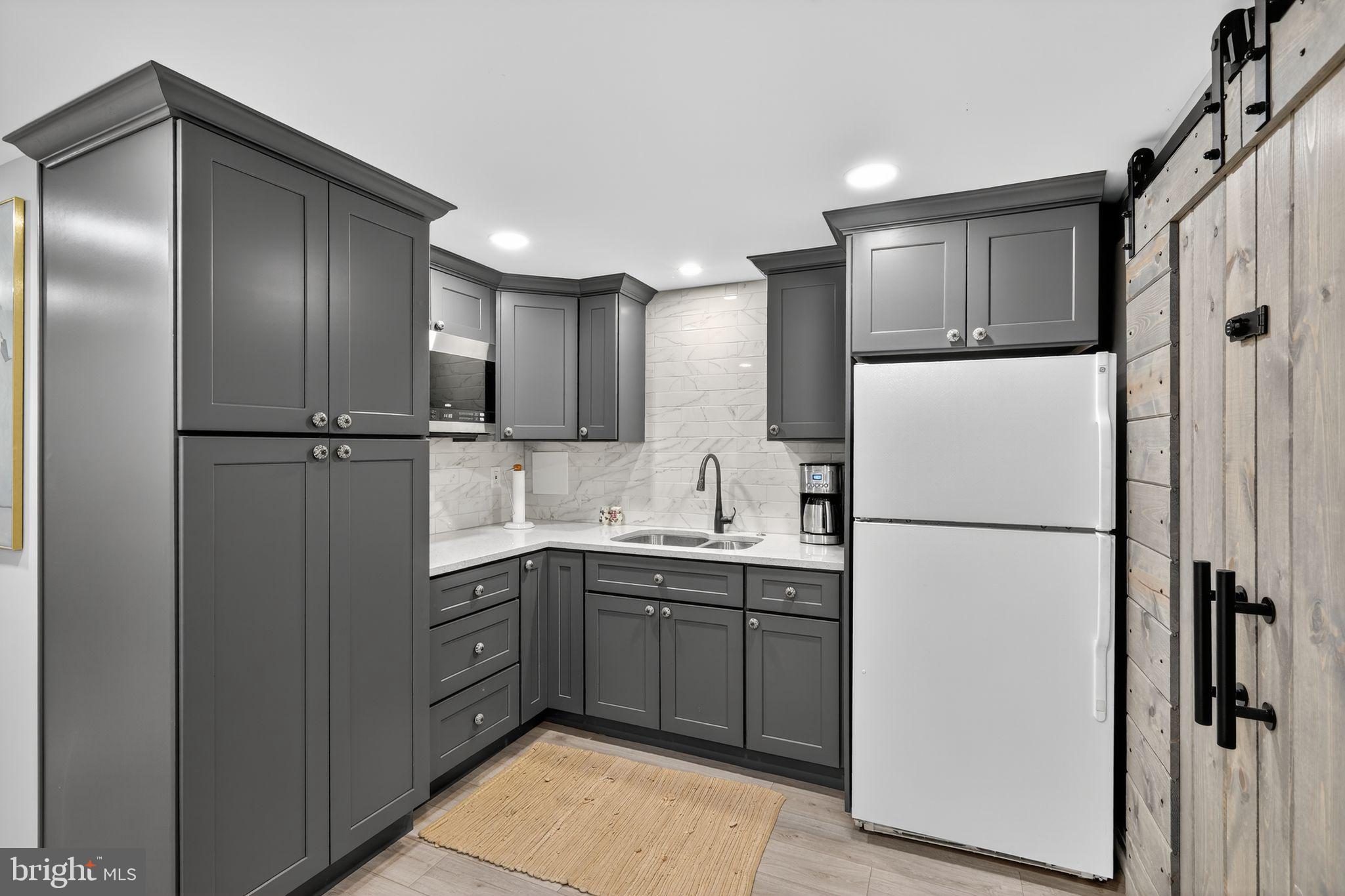 431 CREEK CROSSING ROAD NE