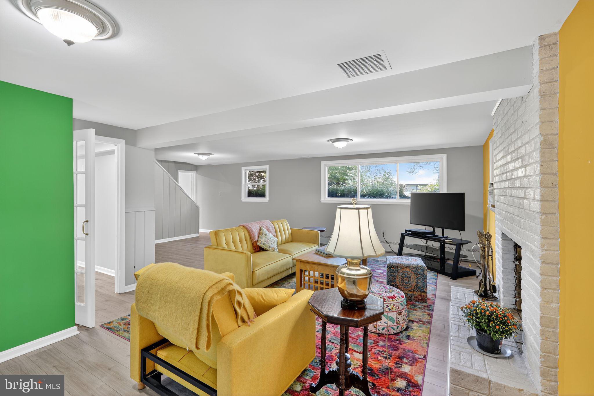 431 CREEK CROSSING ROAD NE