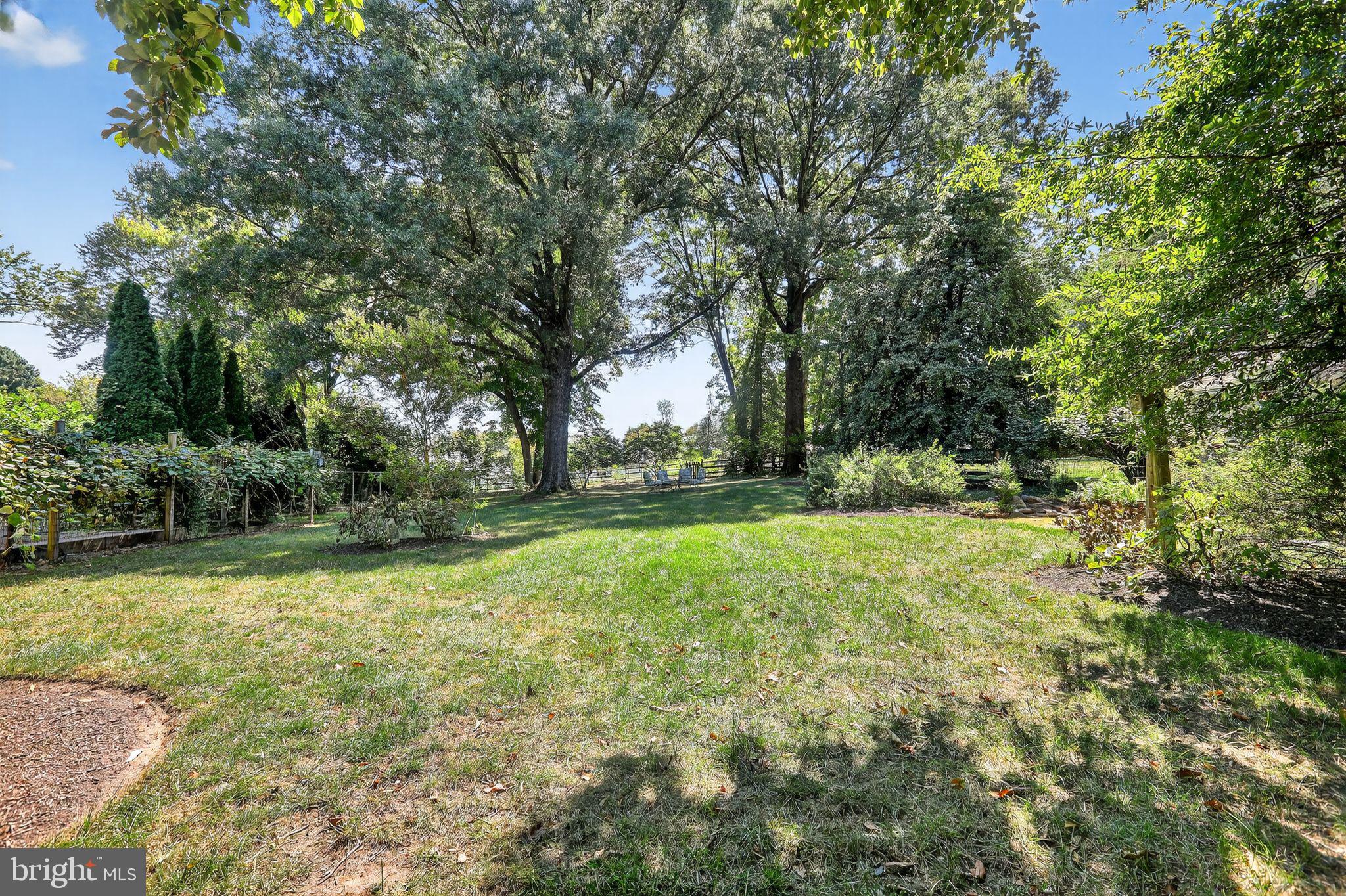 431 CREEK CROSSING ROAD NE