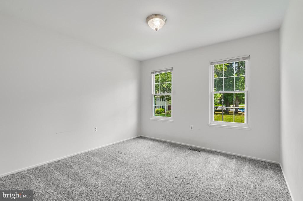 8722 LITWALTON CT