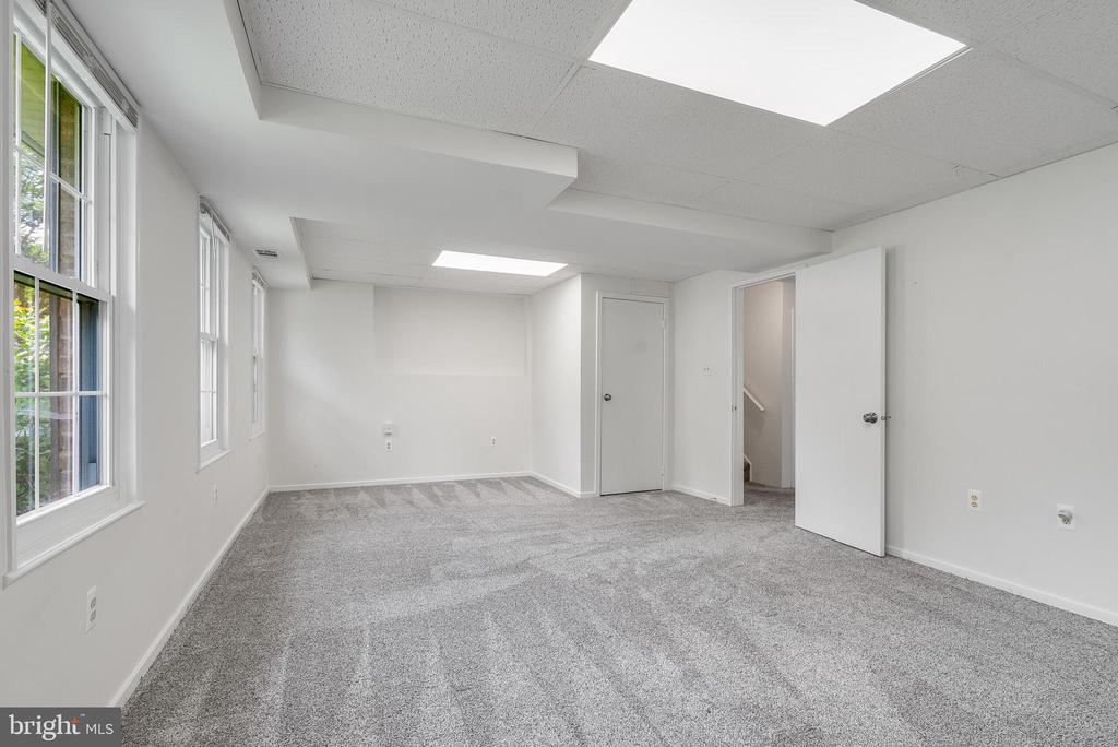 8722 LITWALTON CT