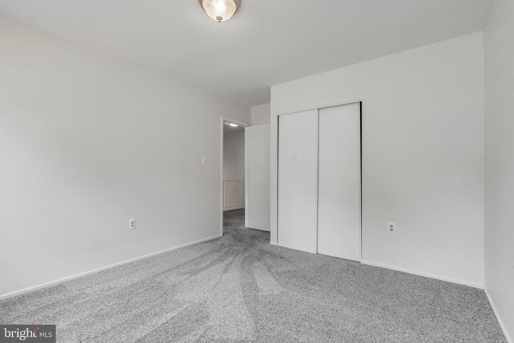 8722 LITWALTON CT