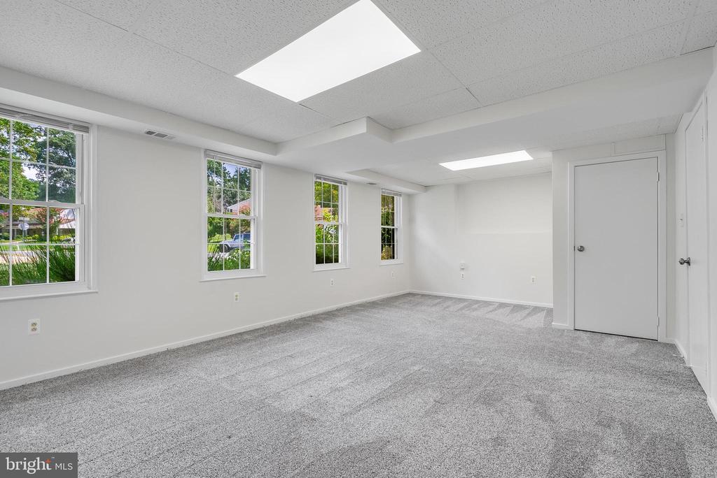 8722 LITWALTON CT
