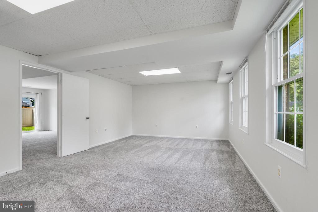 8722 LITWALTON CT