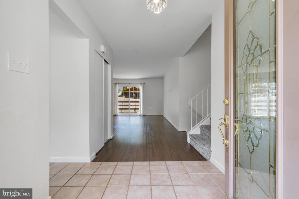 8722 LITWALTON CT
