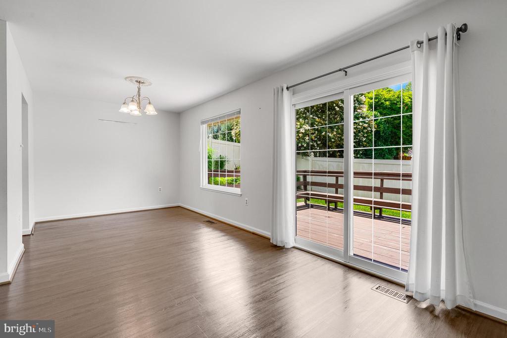 8722 LITWALTON CT