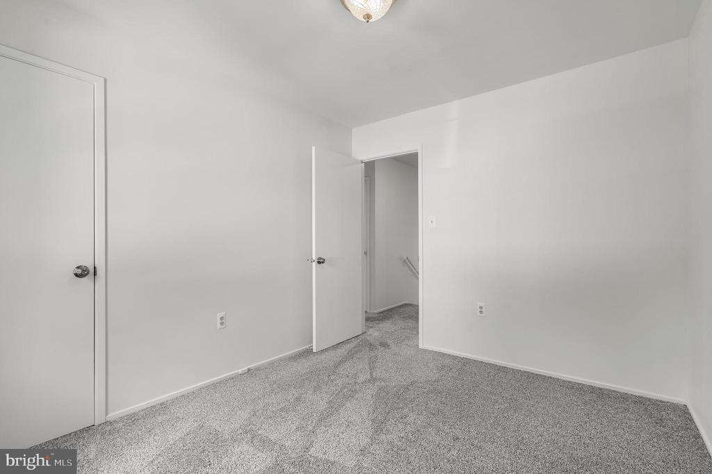 8722 LITWALTON CT