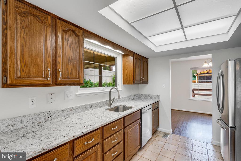 8722 LITWALTON CT