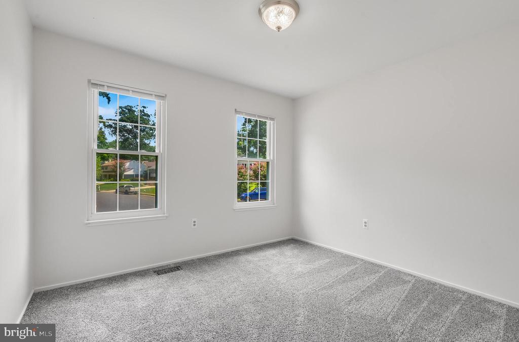 8722 LITWALTON CT