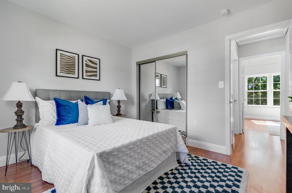 9504 DEBRA SPRADLIN COURT