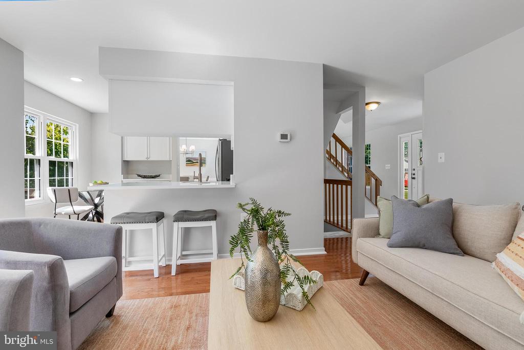 9504 DEBRA SPRADLIN COURT