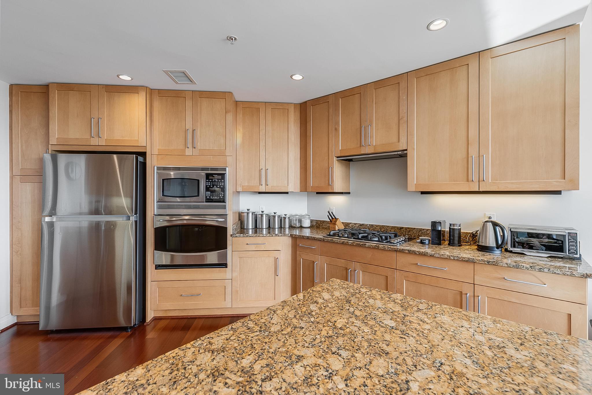 8220 CRESTWOOD HEIGHTS DRIVE 1107