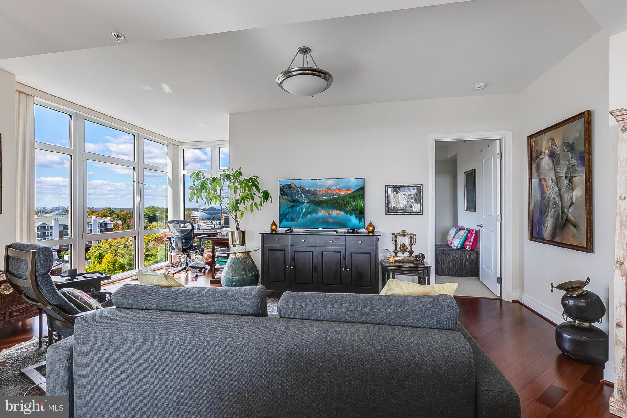 8220 CRESTWOOD HEIGHTS DRIVE 1107