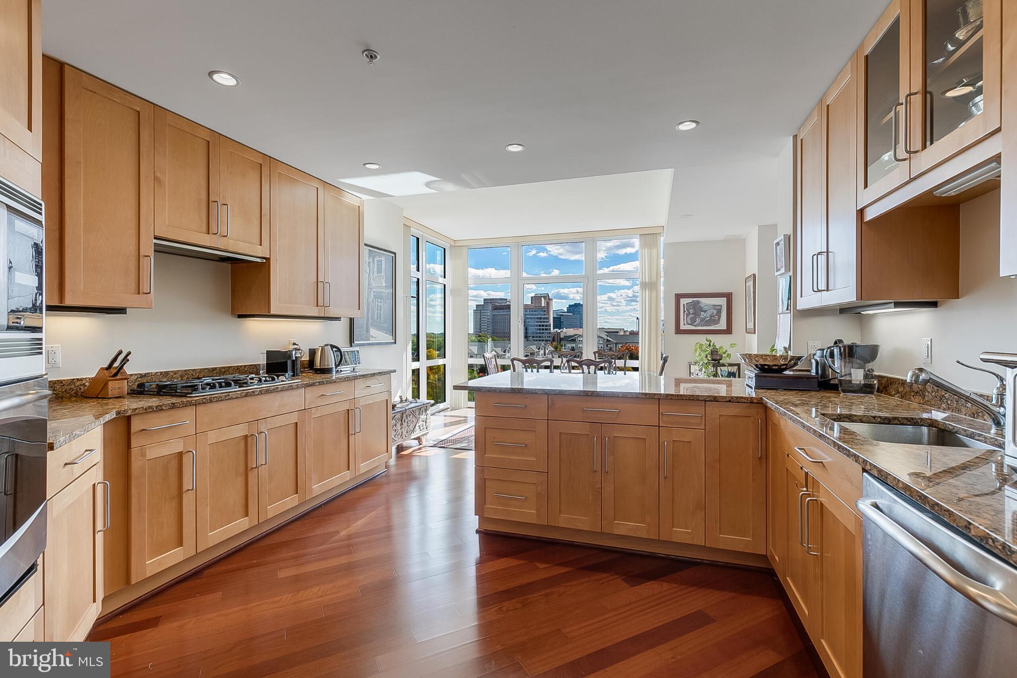 8220 CRESTWOOD HEIGHTS DRIVE 1107