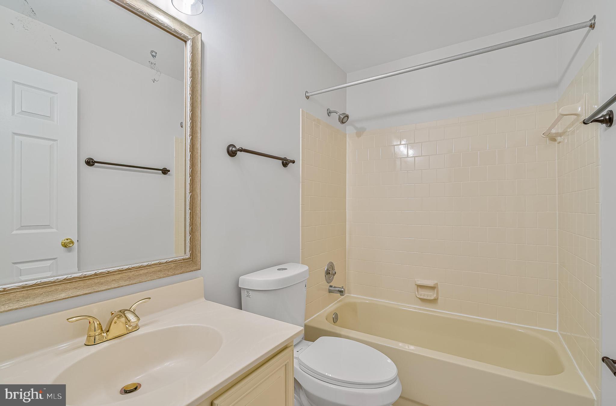 8423 HUNT VALLEY DRIVE