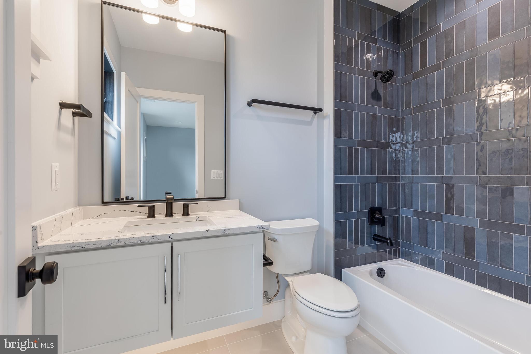 123 TAPAWINGO ROAD SW