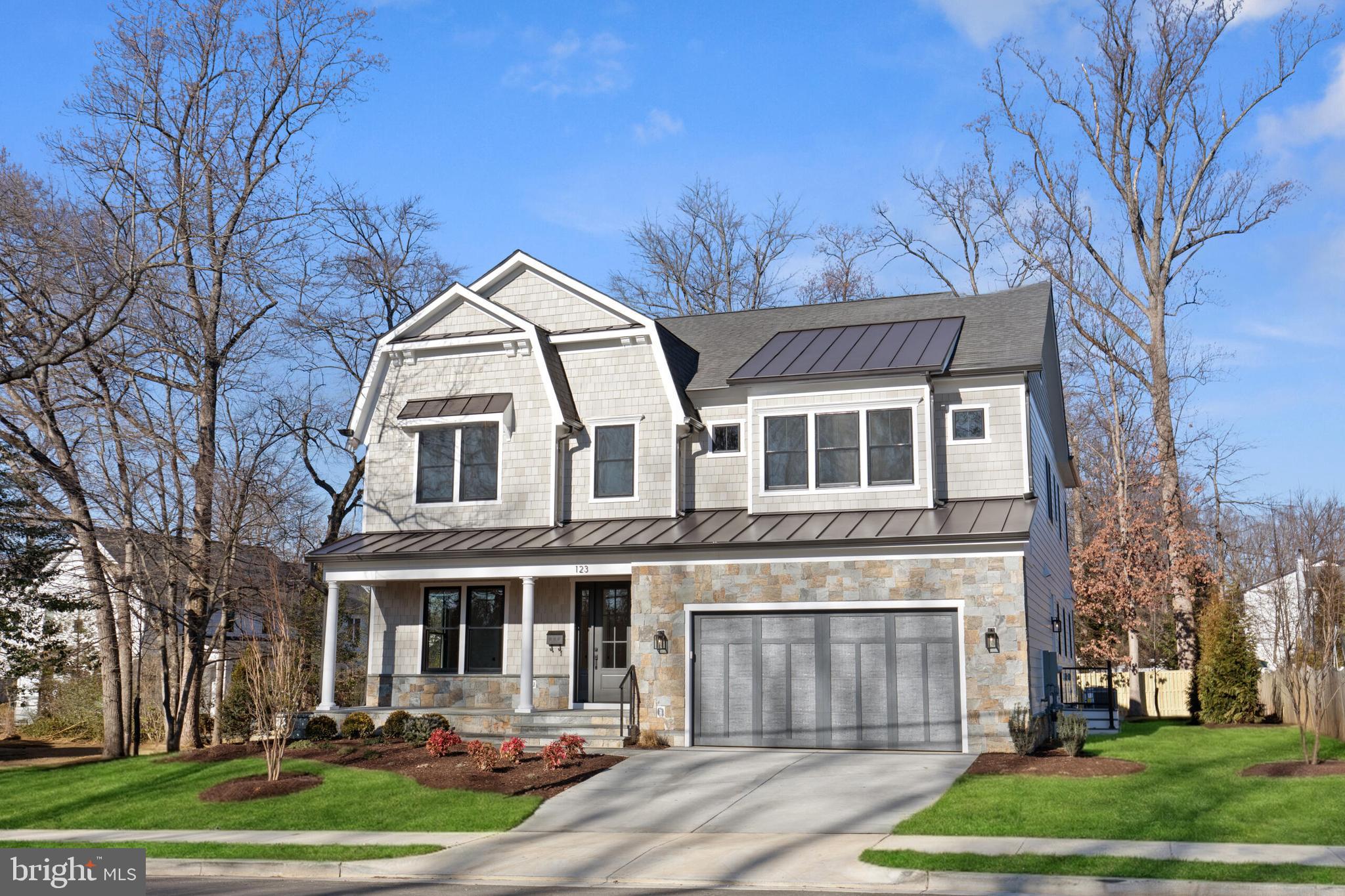 123 TAPAWINGO ROAD SW