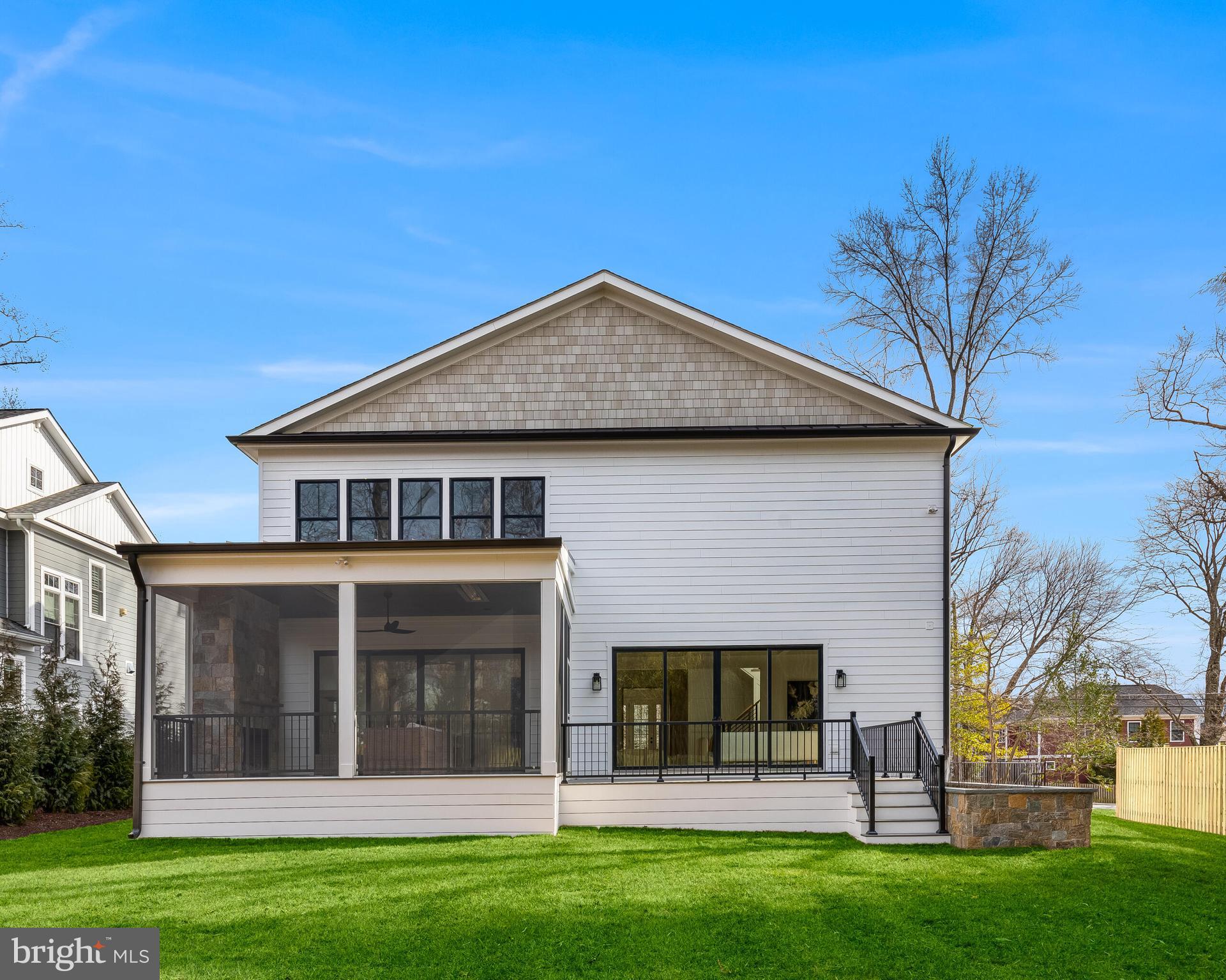 123 TAPAWINGO ROAD SW