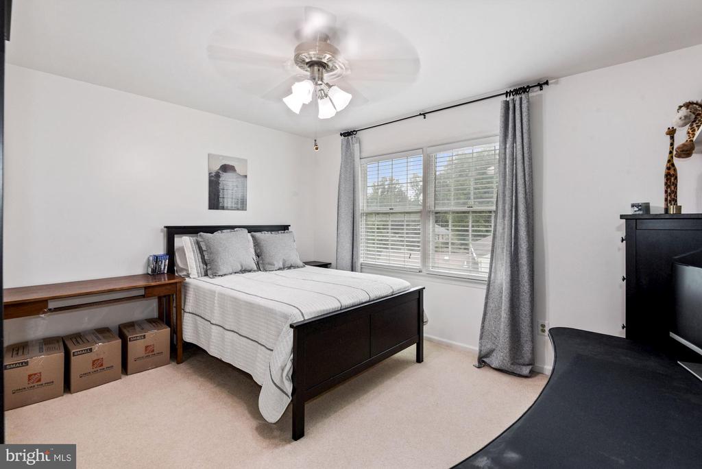 2131 SILENTREE DRIVE
