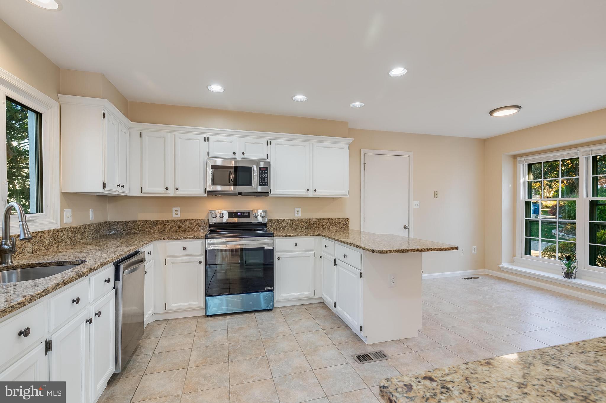 11620 OLD BROOKVILLE COURT