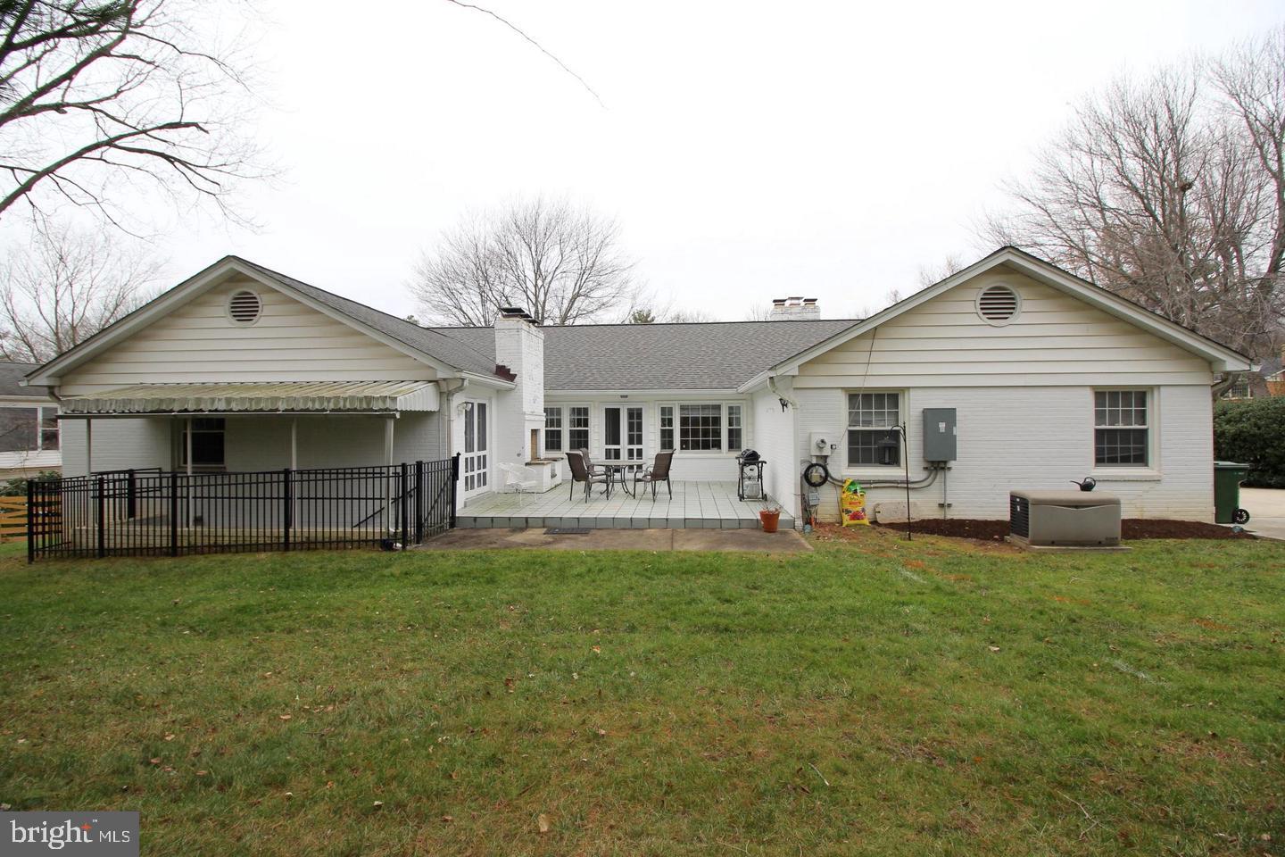 8019 AGIN COURT