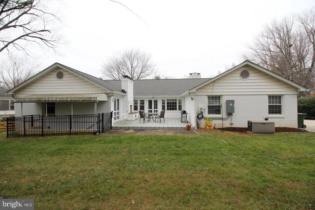 8019 AGIN COURT