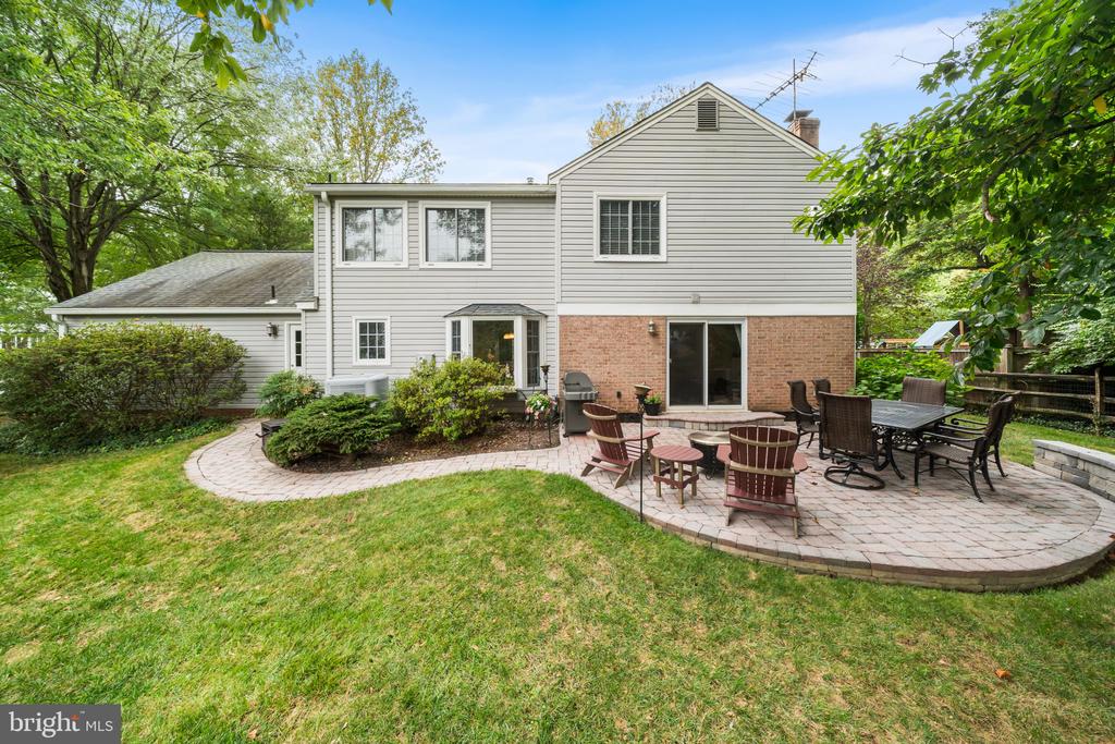 2613 LEMONTREE LANE