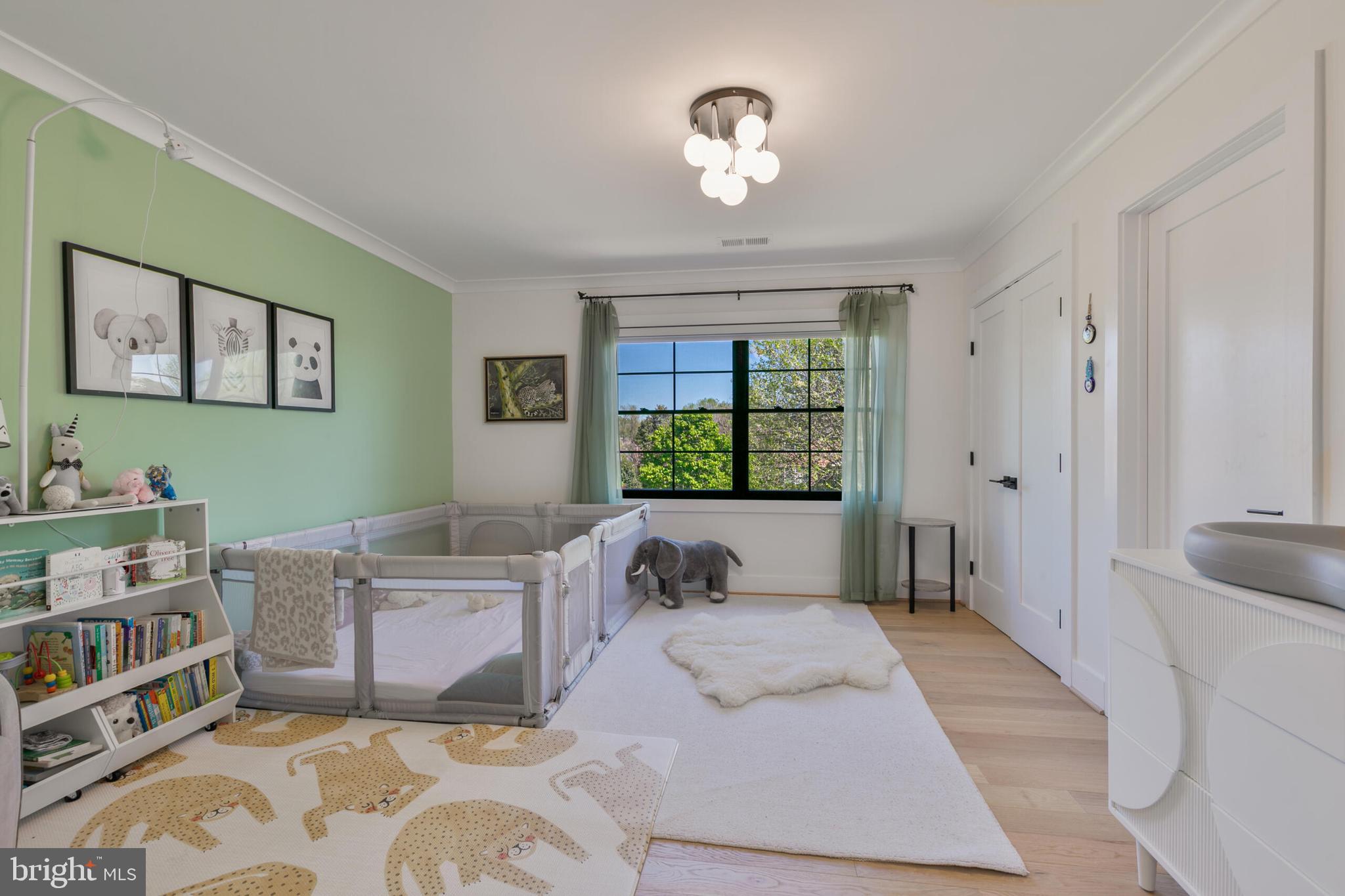 1204 POTOMAC SCHOOL ROAD