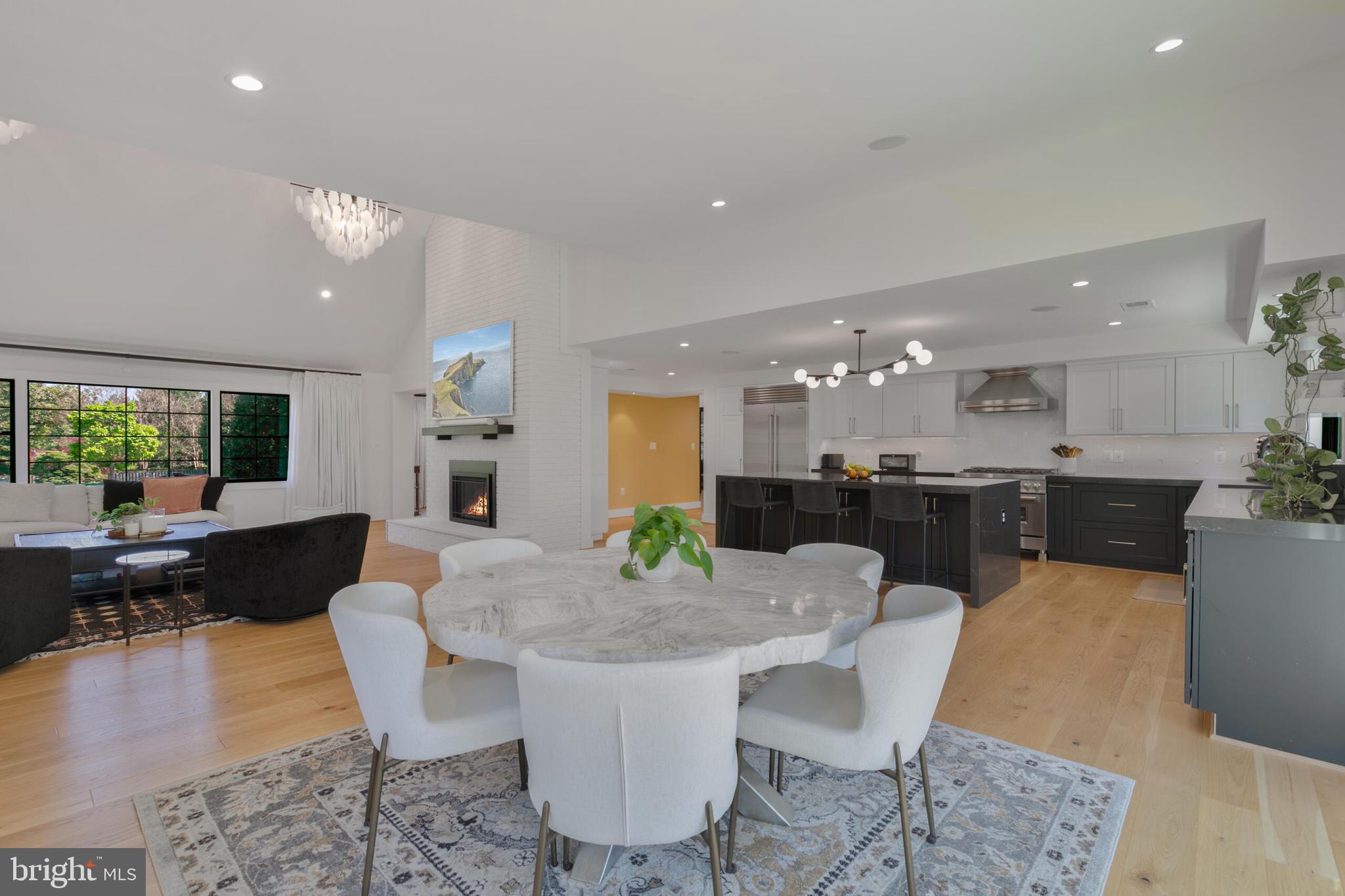 1204 POTOMAC SCHOOL ROAD