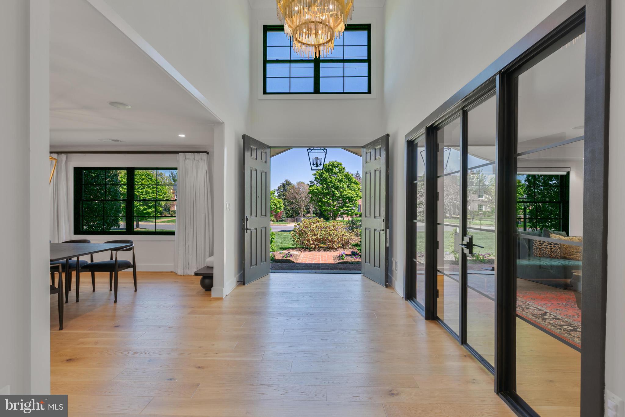 1204 POTOMAC SCHOOL ROAD