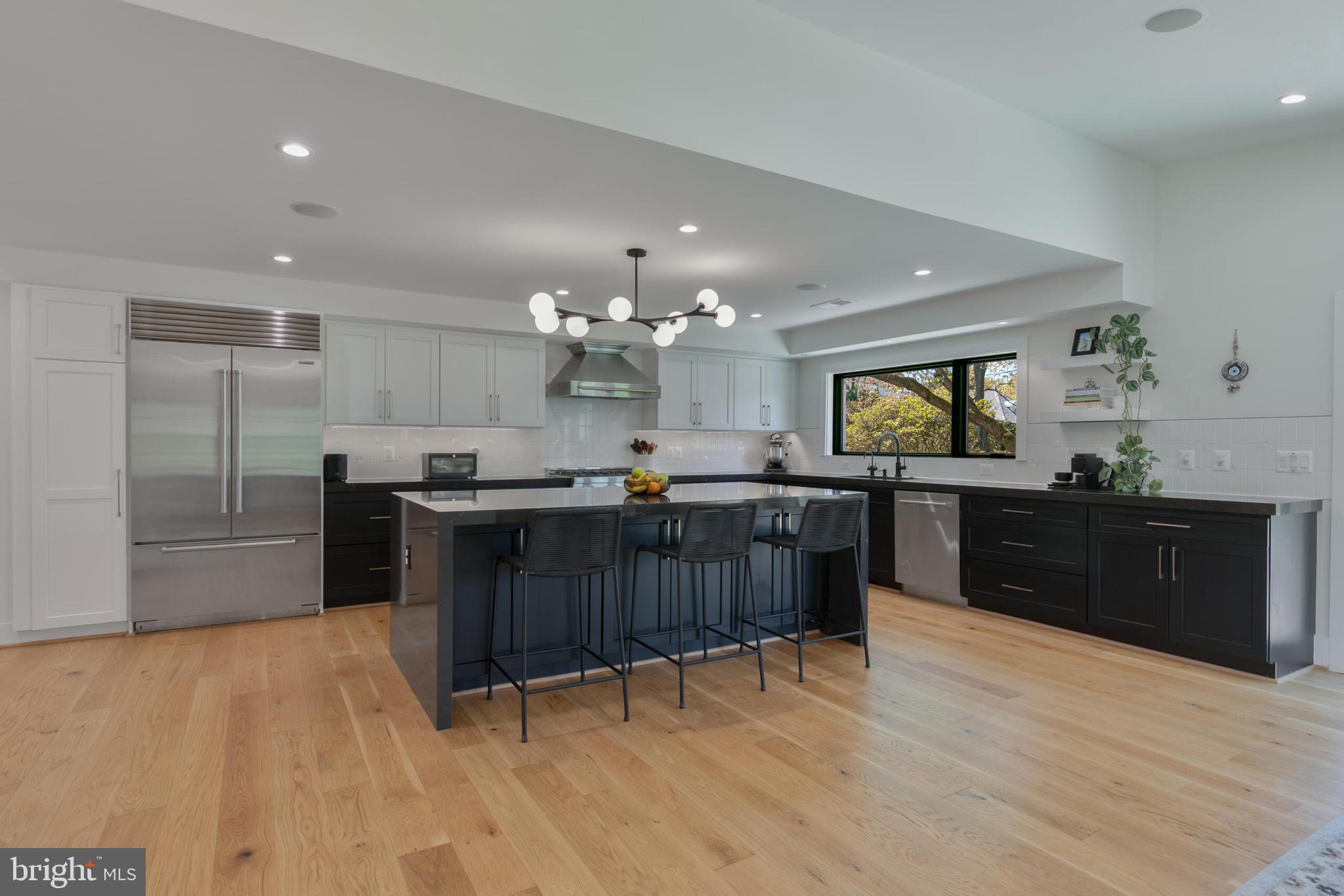 1204 POTOMAC SCHOOL ROAD