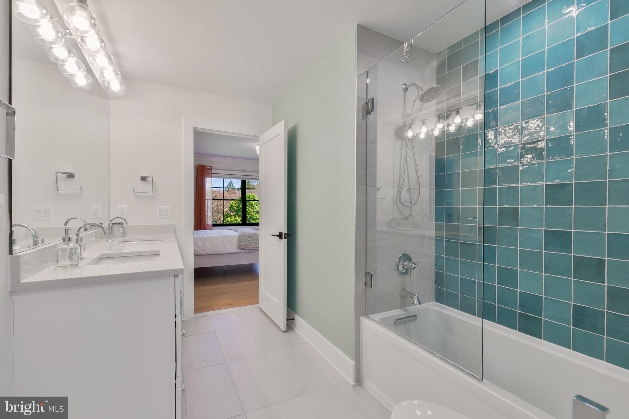 1204 POTOMAC SCHOOL ROAD