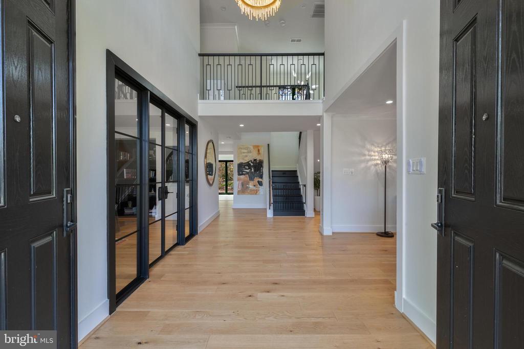 1204 POTOMAC SCHOOL ROAD