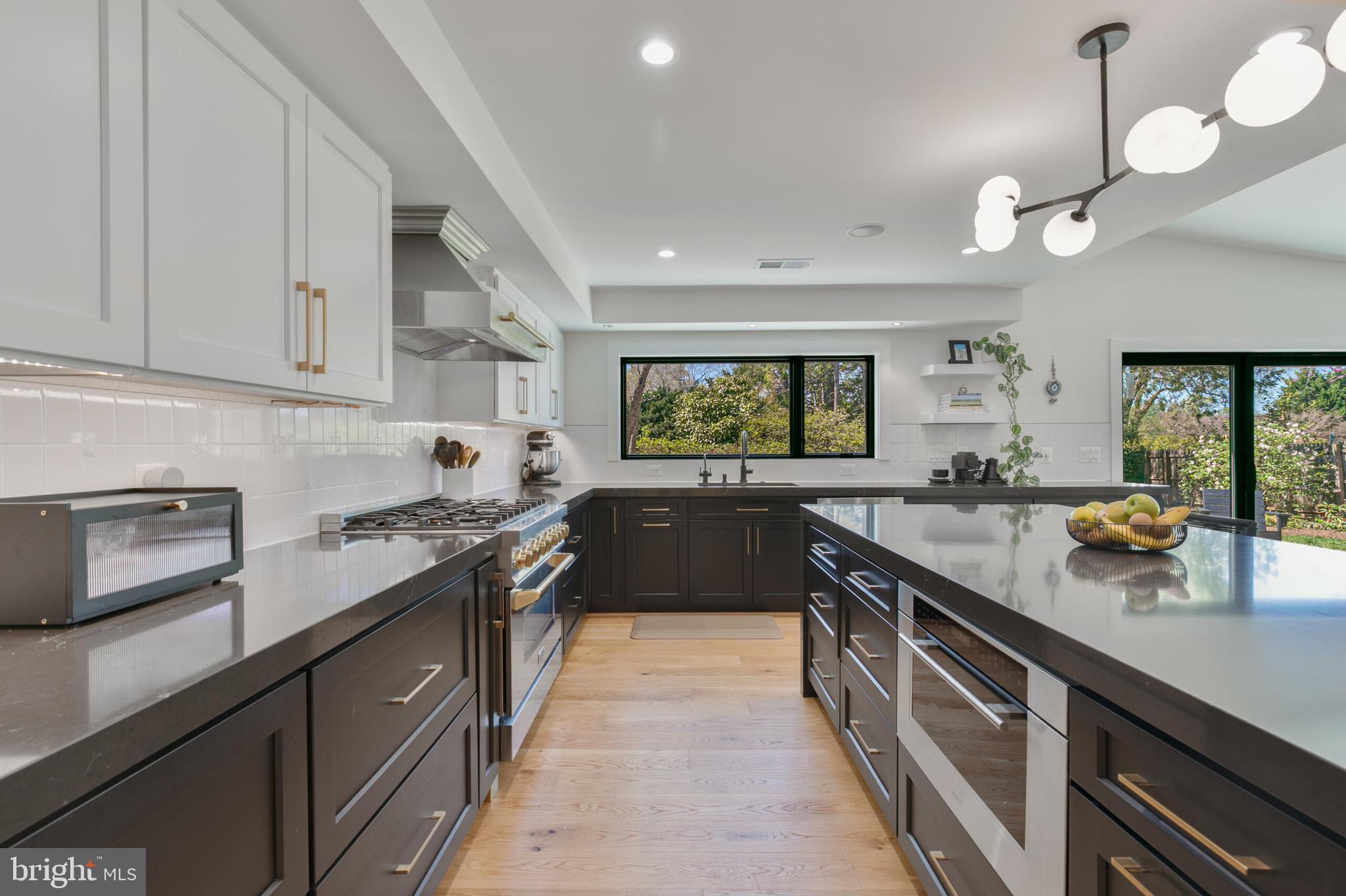 1204 POTOMAC SCHOOL ROAD