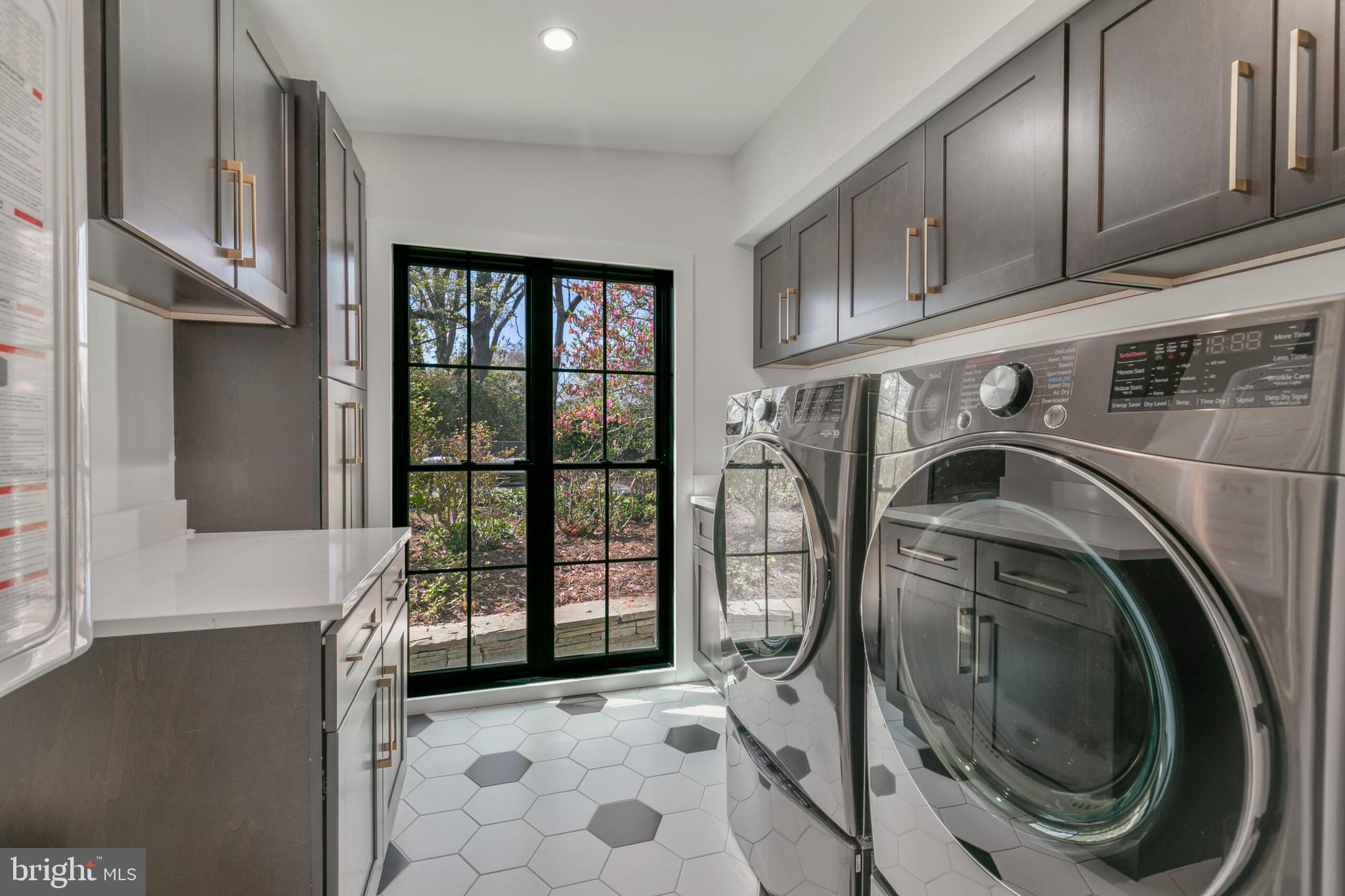 1204 POTOMAC SCHOOL ROAD