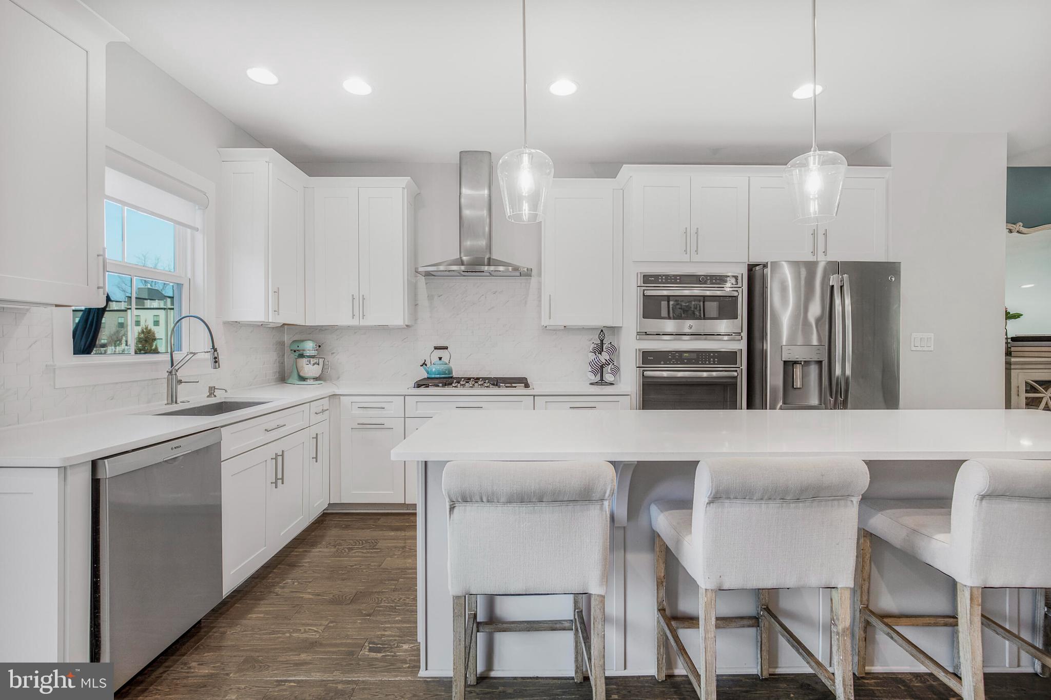 9317 LEMON MINT COURT