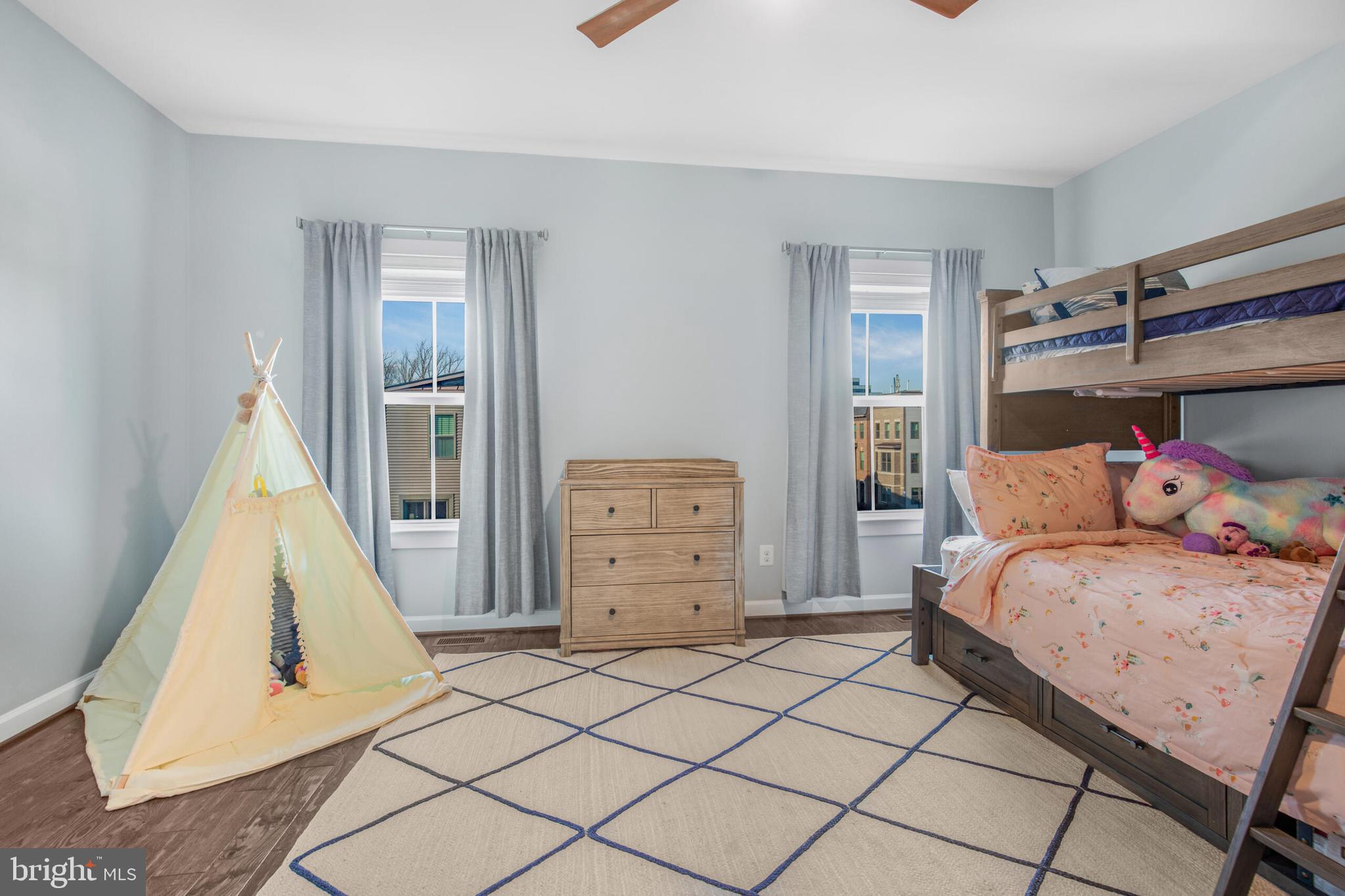 9317 LEMON MINT COURT