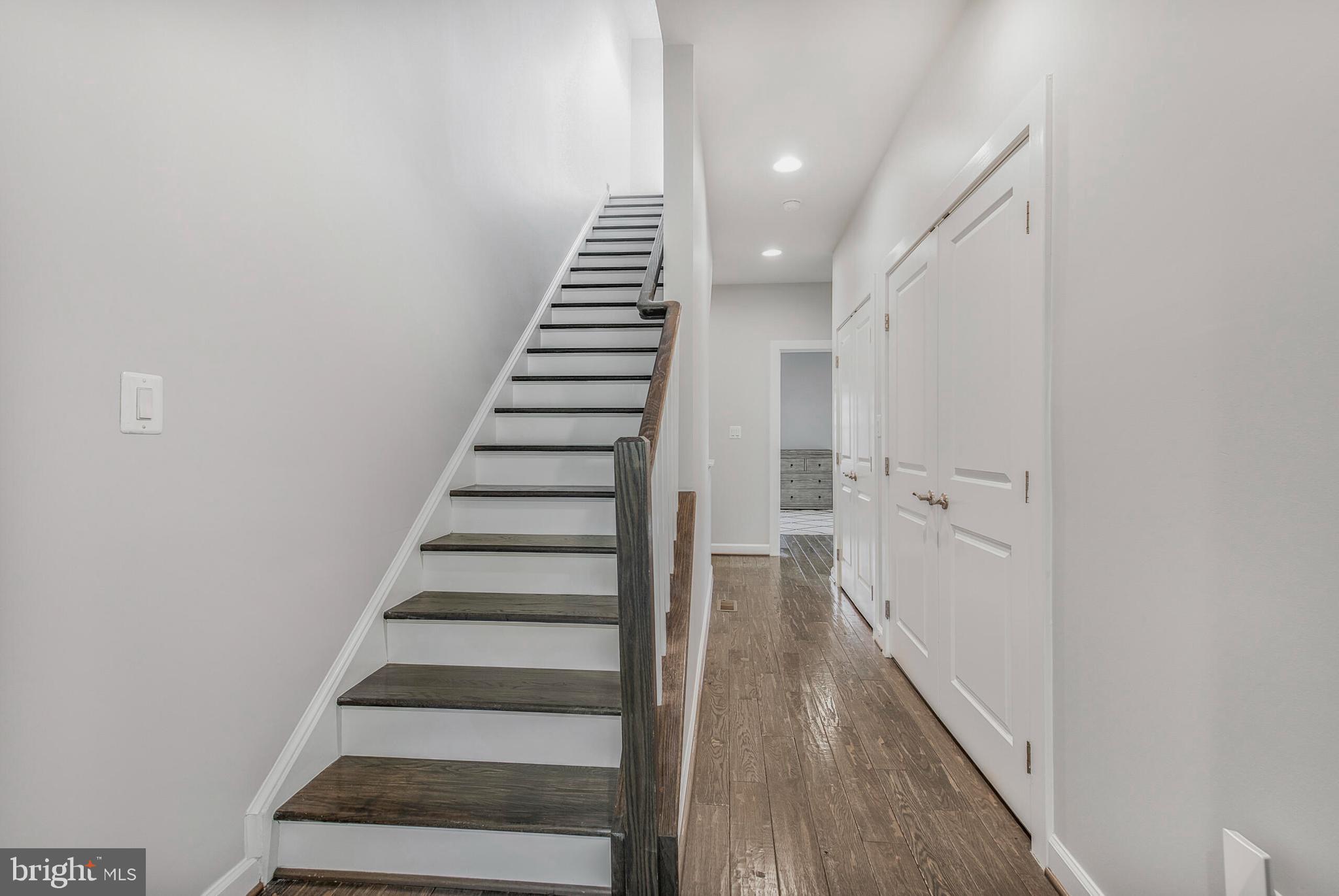 9317 LEMON MINT COURT