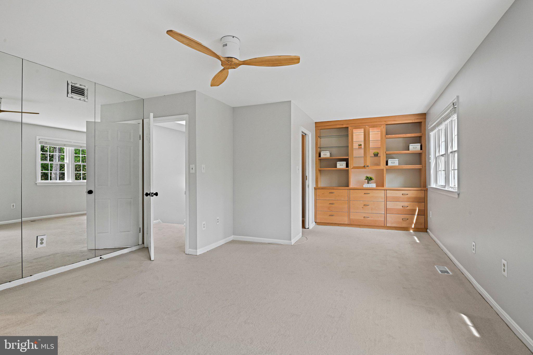1505 SNUGHILL COURT