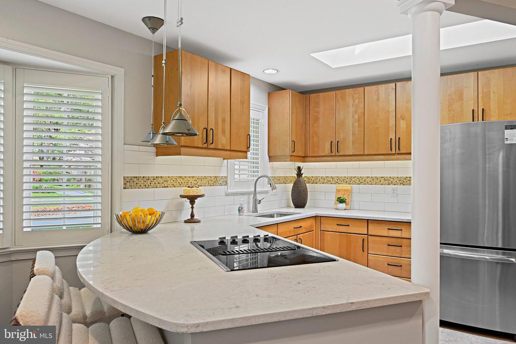 1505 SNUGHILL COURT