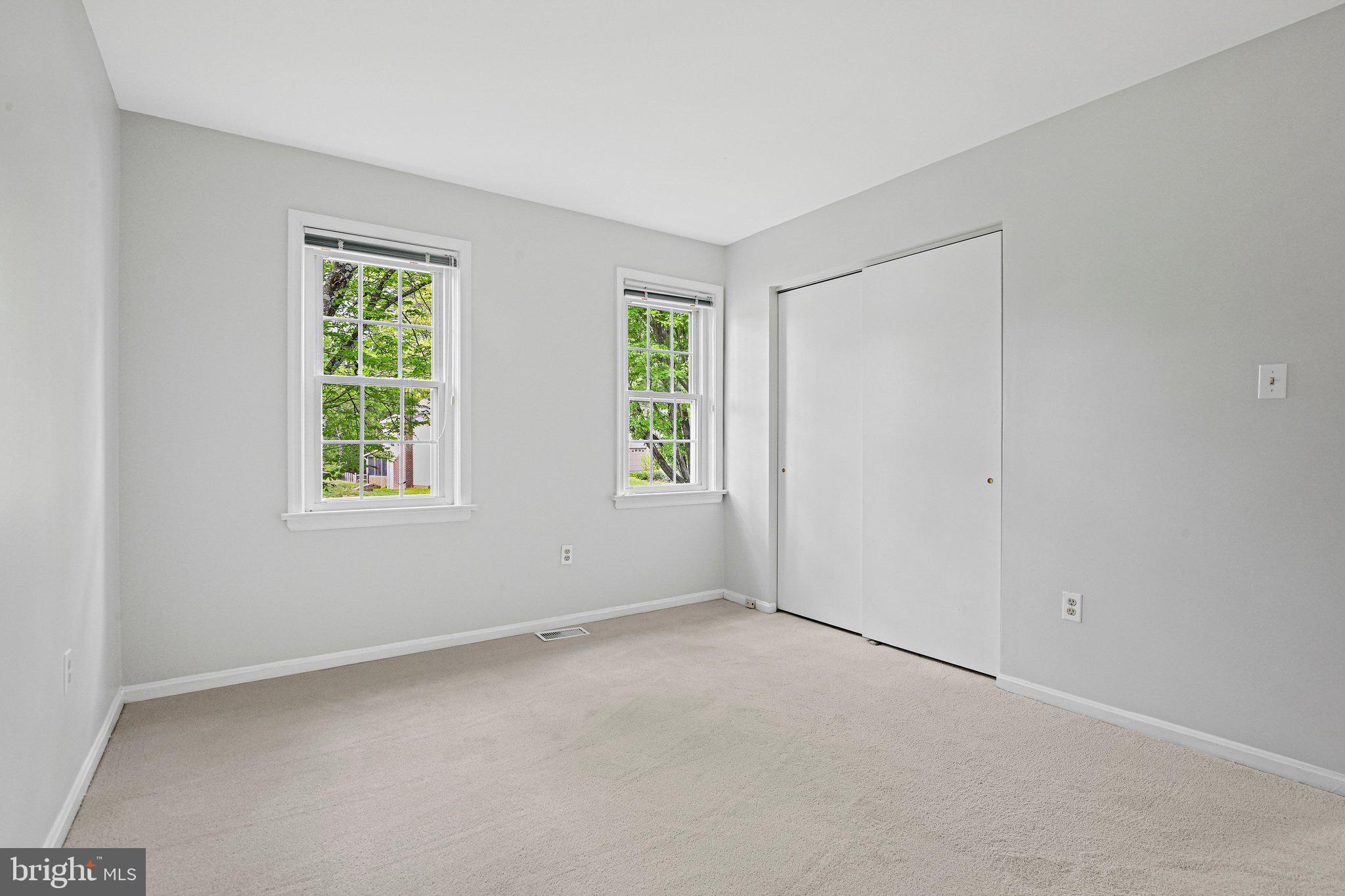 1505 SNUGHILL COURT
