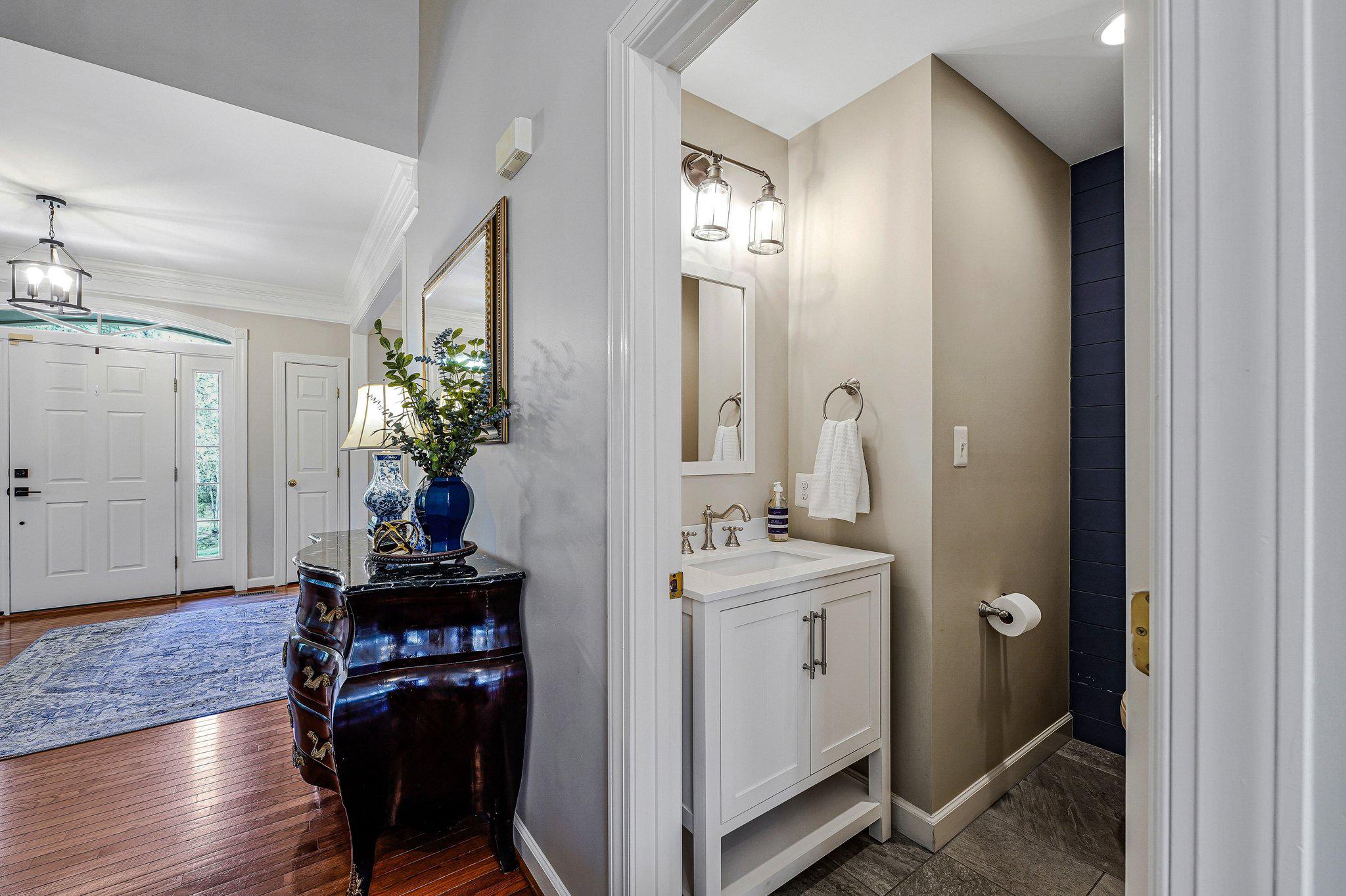 12693 VALLEY OAKS COURT